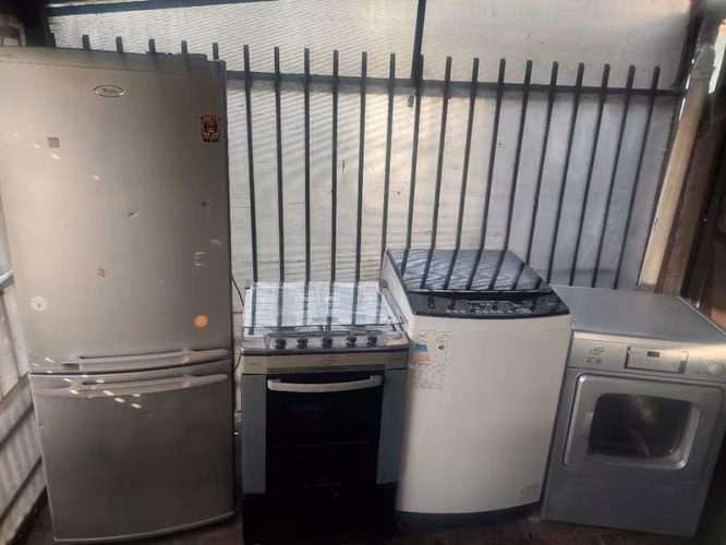 <p>super combo electrodomésticos</p>