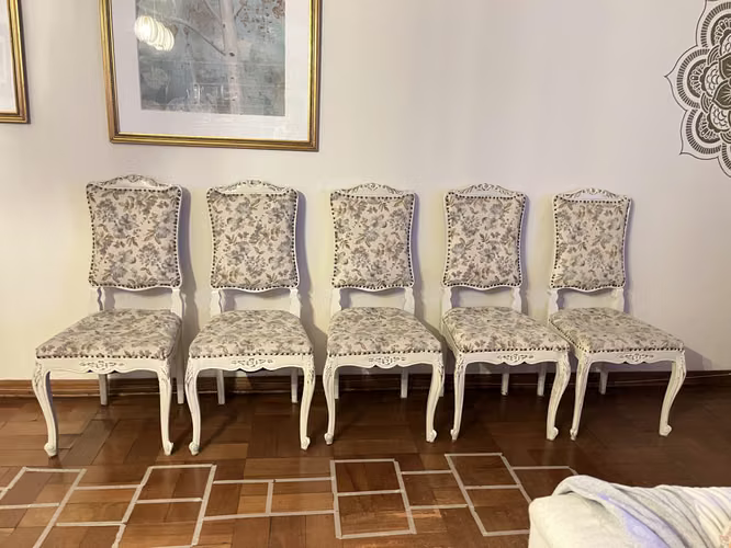 <p>6 Sillas De Comedor Madera Y Tapizado Floral</p>