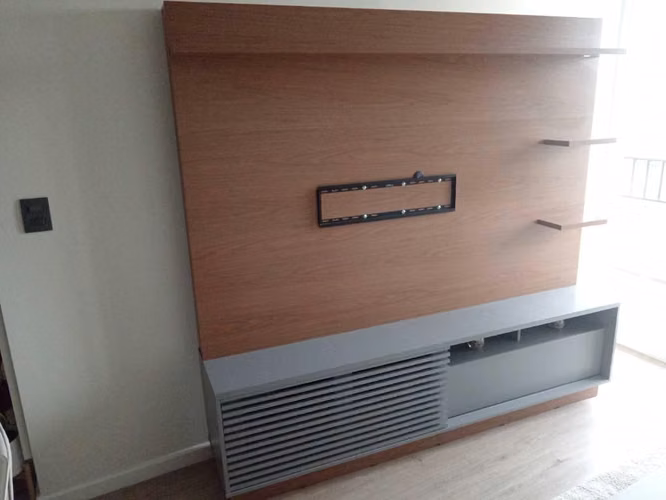 <p>Rack de TV 70"</p>