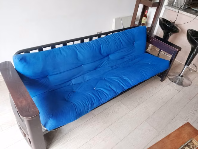 <p>Futon</p>