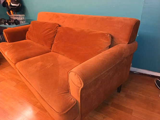 <p>sillón para 3 personas, grande</p>