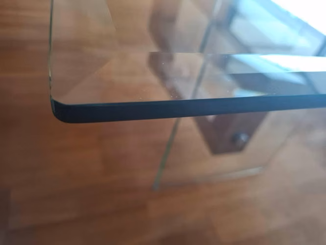 <p>Mesa comedor vidrio</p>