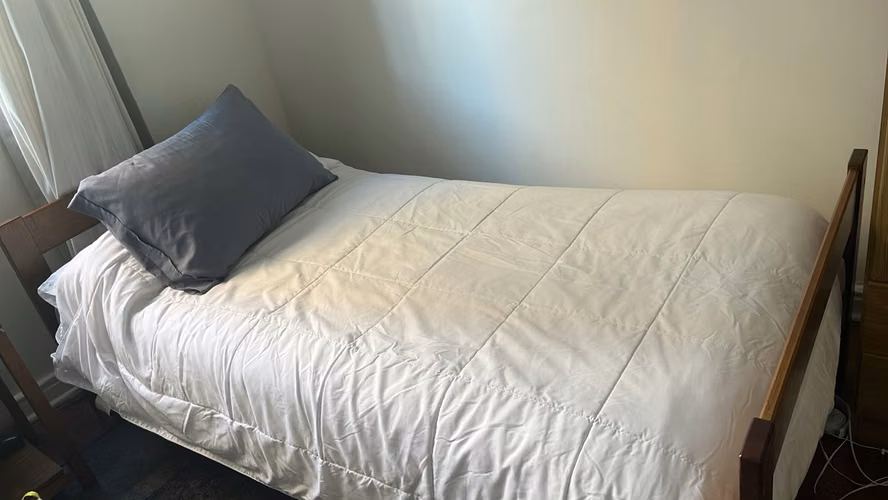 <p>Cama madera 1 plaza</p>