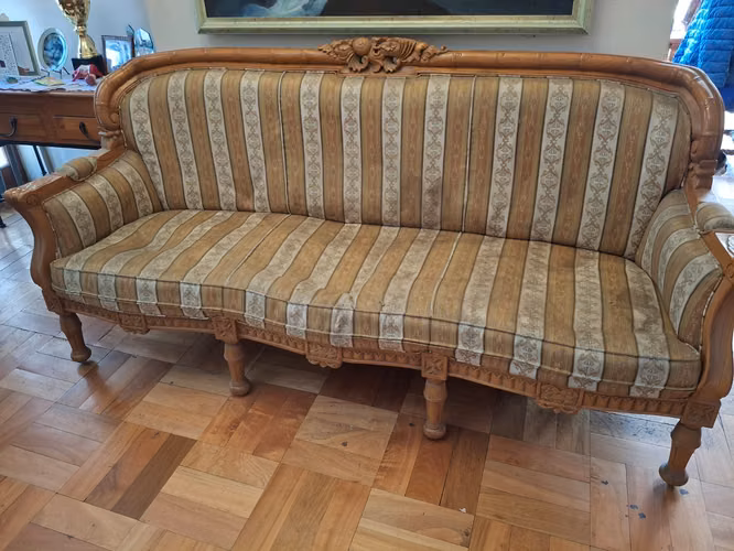 <p>venta de sofa</p>