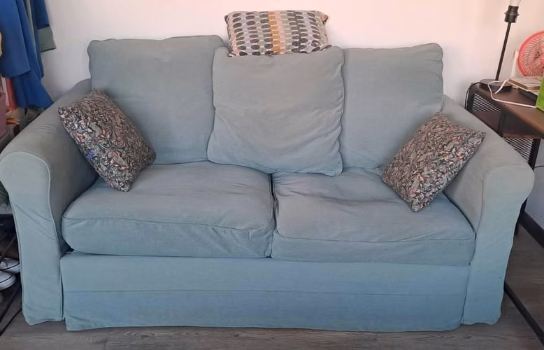 <p>Sofa 2 cuerpos Ikea</p>