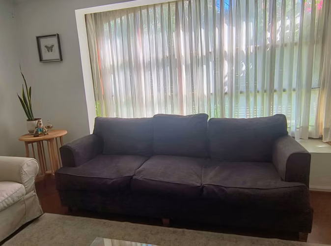 <p>Sofa 3 cuerpos</p>