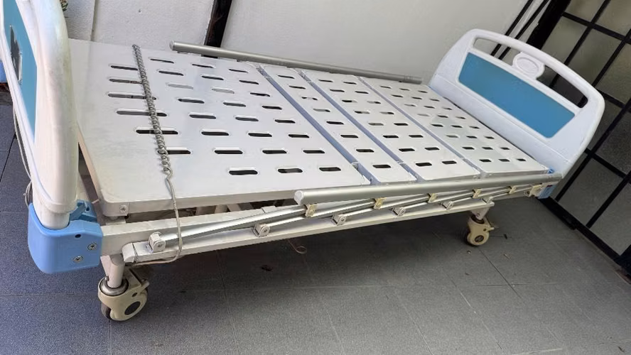 <p>Cama articulada</p>