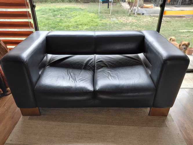<p>Sillón 2 cuerpos</p>