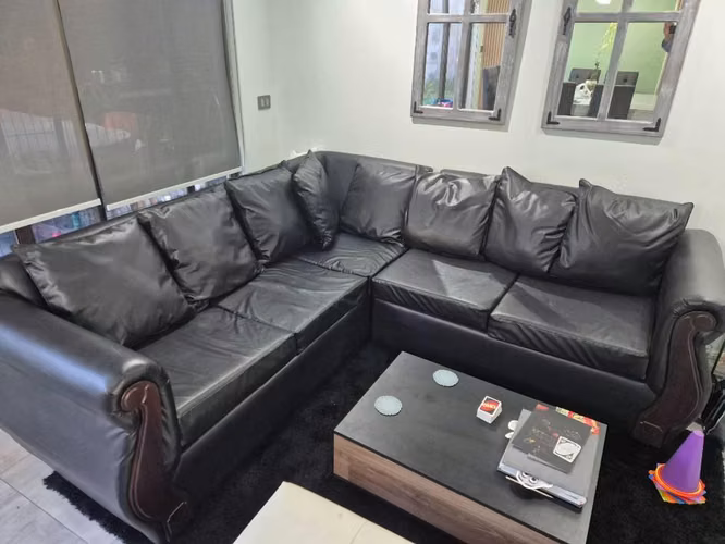 <p>Seccional New Bugambilia PU negro</p>