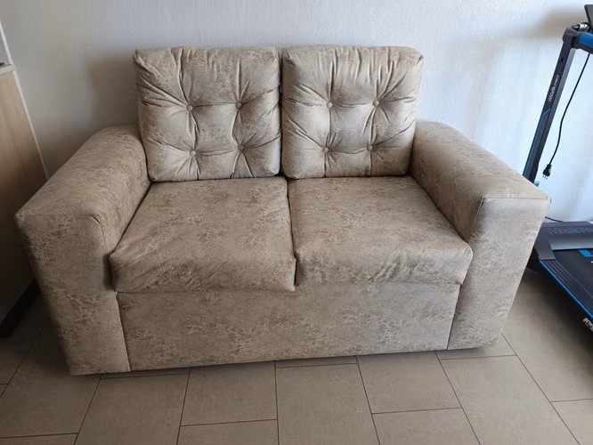 <p>Imperdible vendo sofá</p>