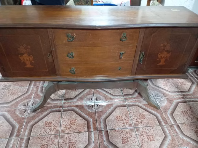 <p>VENDO BUFFET</p>