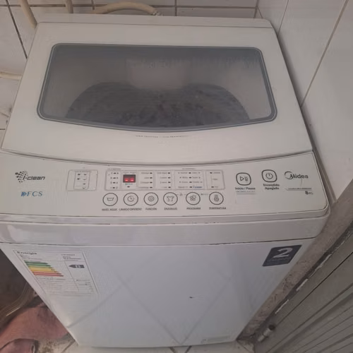 <p>se vende lavadora en buen estado 5.5 kg</p>