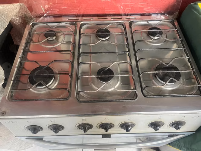 <p>Cocina sindelen 6 platos</p>